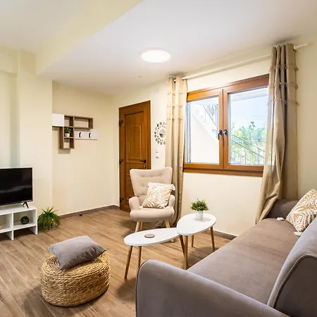 Nelly's Place Garden House 1 * زاخارو